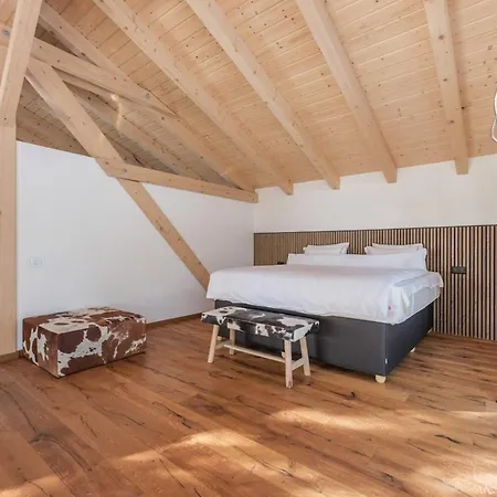 Luxury With Panoramic Views, Sauna, Hot Tub & Cinema Σαλέ *