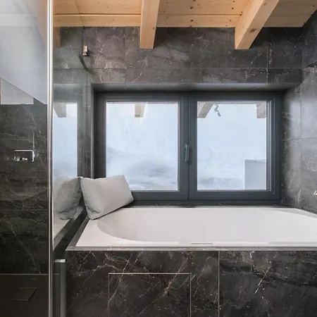 Σαλέ Luxury With Panoramic Views, Sauna, Hot Tub & Cinema Grächen
