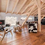 Chalet Luxury With Panoramic Views, Sauna, Hot Tub & Cinema Grachen