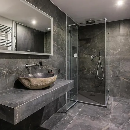 شاليه Luxury With Panoramic Views, Sauna, Hot Tub & Cinema