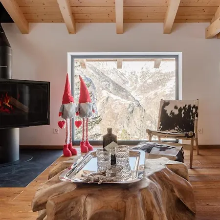 Luxury With Panoramic Views, Sauna, Hot Tub & Cinema شاليه *